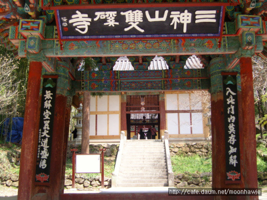 �̹����� Ŭ���ϸ� ������ ���� �� �ֽ��ϴ�.